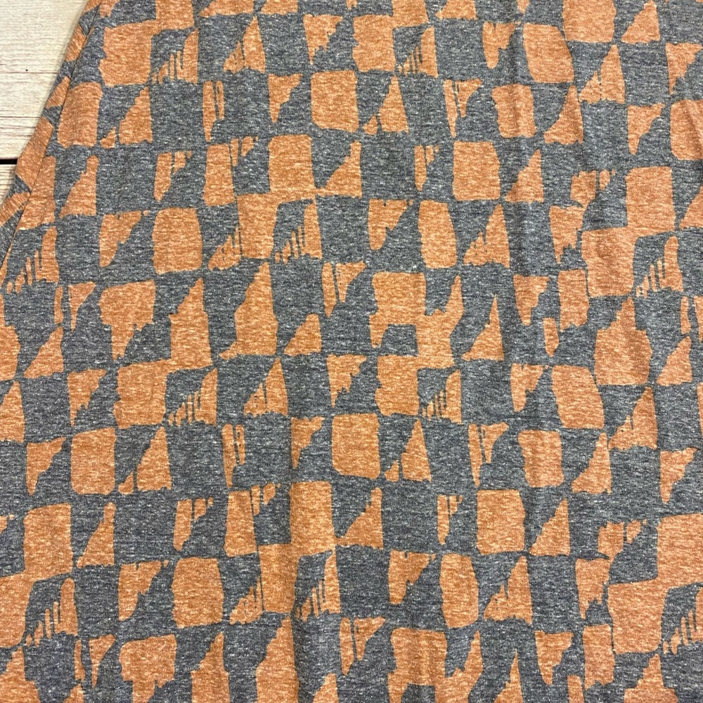 📌LuLaRoe • Carly Dress - Picture 2 of 5